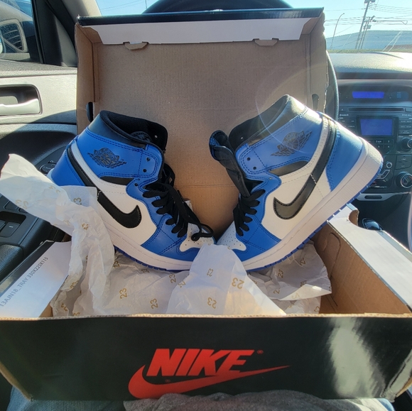Nike Air Jordan 1 Retro High OG  Game Royal - Picture 5 of 5